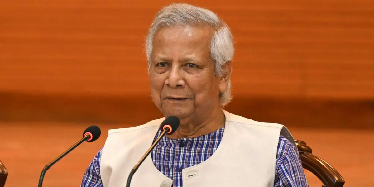 কারও রক্তচক্ষু-ধমকে কাজ না করার নির্দেশ প্রধান উপদেষ্টার