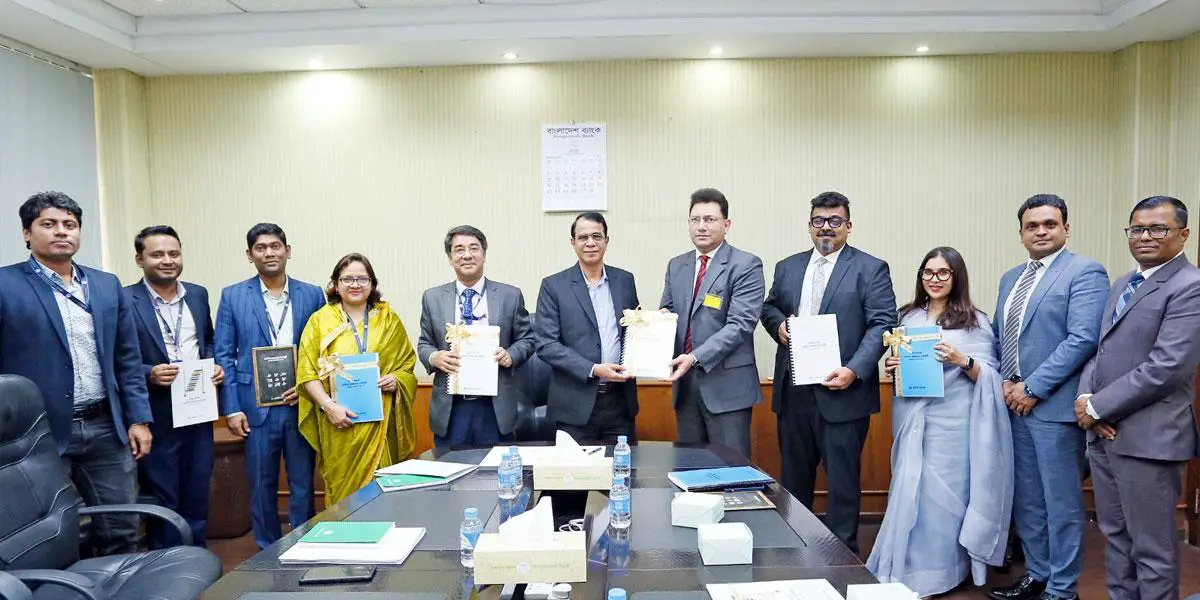 আর্থিক স্বাক্ষরতা বিষয়ক ব্রেইল বই প্রকাশ করল প্রাইম ব্যাংক