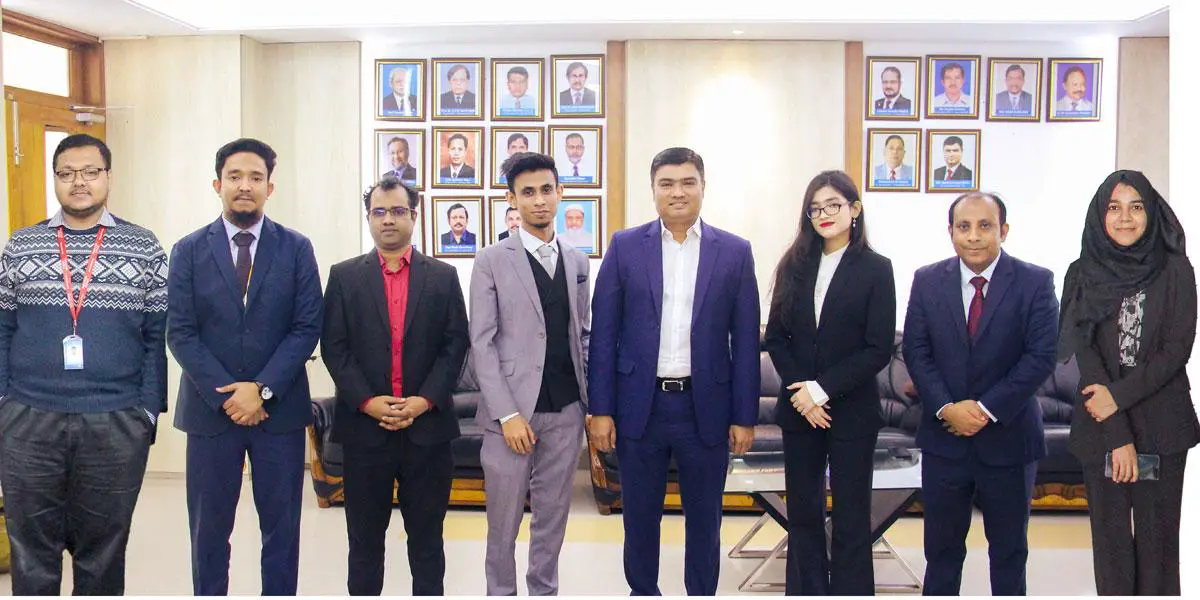 অক্সফোর্ড বিশ্ববিদ্যালয় মুট কোর্ট প্রতিযোগিতার আন্তর্জাতিক রাউন্ডে ইস্টার্ন ইউনিভার্সিটি
