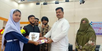 আ.লীগ নেতা অতিথি হওয়ায় সমালোচনা