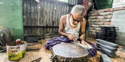 ভৈরবের তৈরি জুতা যাচ্ছে বিদেশে