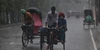 রাজধানীতে শিলাবৃষ্টি, ৪ বিভাগে বজ্রসহ বৃষ্টির আভাস
