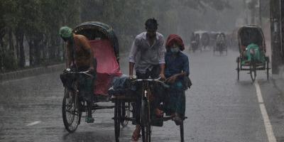 রাজধানীতে শিলাবৃষ্টি, ৪ বিভাগে বজ্রসহ বৃষ্টির আভাস