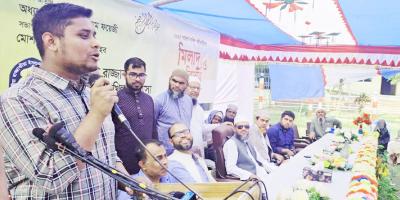 স্বরাষ্ট্র উপদেষ্টার পদত্যাগ দাবির আন্দোলনে আমাদের সংহতি রয়েছে: হাসনাত আবদুল্লাহ