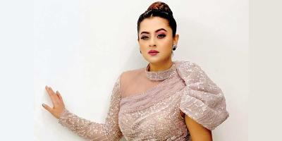 নতুন পরিচয়ে বুবলী