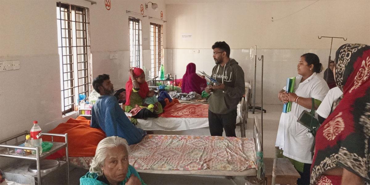 নিজেই রুগ্ন কালিয়া উপজেলা স্বাস্থ্য কমপ্লেক্স