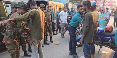 চট্টগ্রামে যৌথবাহিনীর অভিযান জোরদার, সড়কে সেনাবাহিনীর তল্লাশি