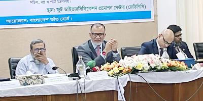 তাঁতশিল্প রক্ষায় সংস্কার করা হবে: কমার্স উপদেষ্টা