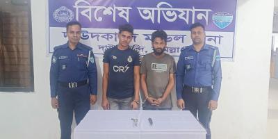পিছু নিয়ে ২ ছিনতাইকারীকে ধরলেন ভুক্তভোগী নারী