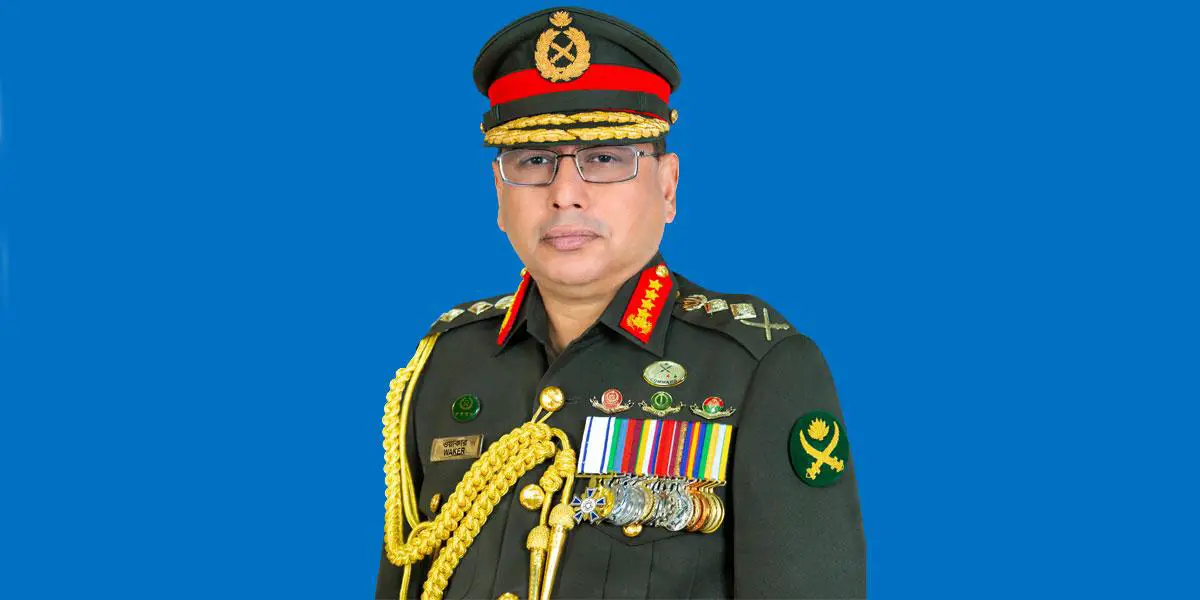 শান্তিরক্ষা মিশন পরিদর্শনে সেন্ট্রাল আফ্রিকায় সেনাপ্রধান