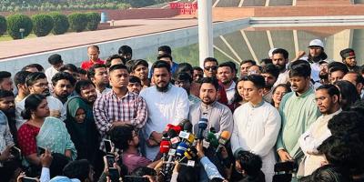 নতুন বাংলাদেশের যাত্রা শুরু করতে চাই: নাহিদ ইসলাম