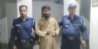 পাগলের বেশে নারীদের উত্ত্যক্ত, সেই যুবক গ্রেপ্তার