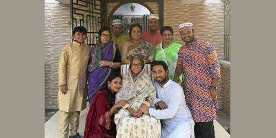 ৫ প্রজন্মের অভিনয়শিল্পীদের নিয়ে নাটক ‘তোমাদের গল্প’