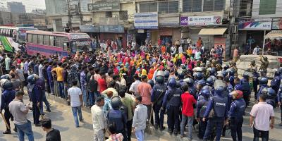 গাজীপুরে শ্রমিক আন্দোলনের মধ্যে ১০ কারখানায় ছুটি ঘোষণা