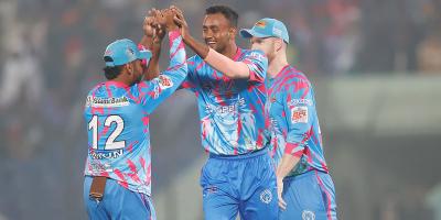 এখনও বিপিএলের পুরো পারিশ্রমিক পাননি ইমন-শরিফুল