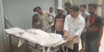 চাঁপাইনবাবগঞ্জে ট্রাকচাপায় ভটভটিচালক নিহত
