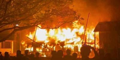 আমতলীতে মাজারে হামলা-আগুন, আহত ২০