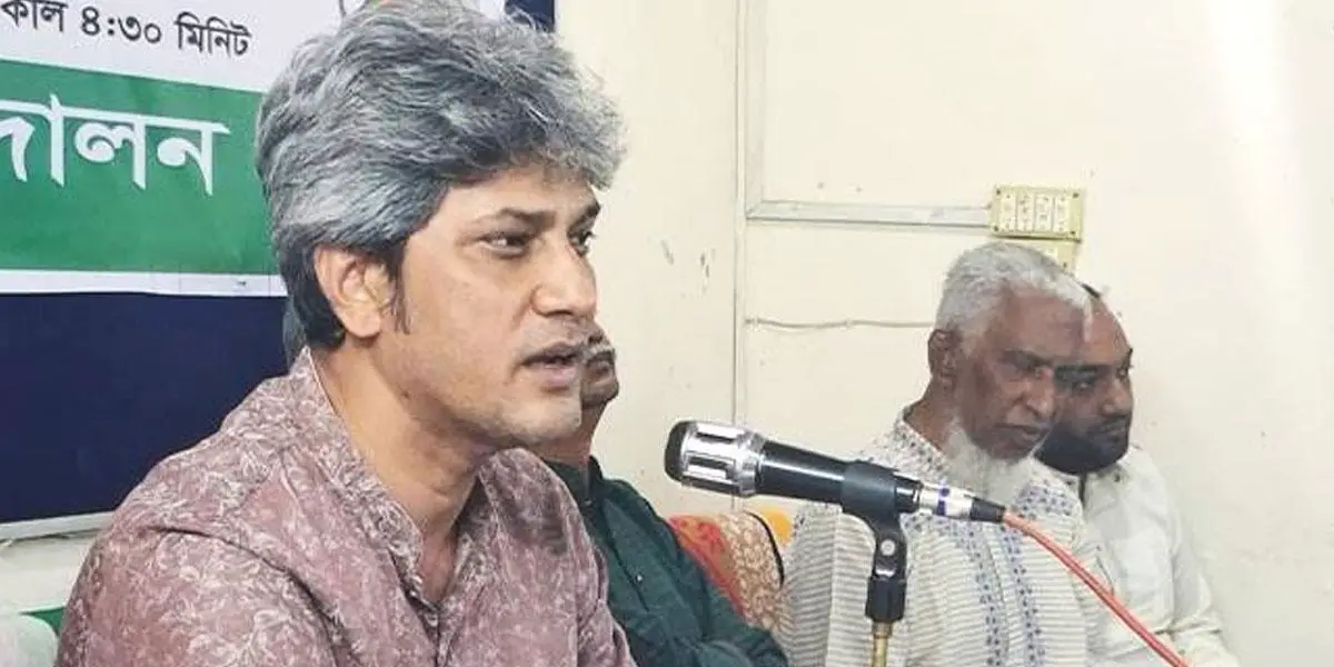 ‘মাজারের পোড়া ছবি দেখিয়ে ভারতের মিডিয়া বাংলাদেশকে হেয় করছে’