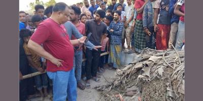 গাইবান্ধায় ময়লার স্তূপ থেকে অজ্ঞাত মরদেহ উদ্ধার