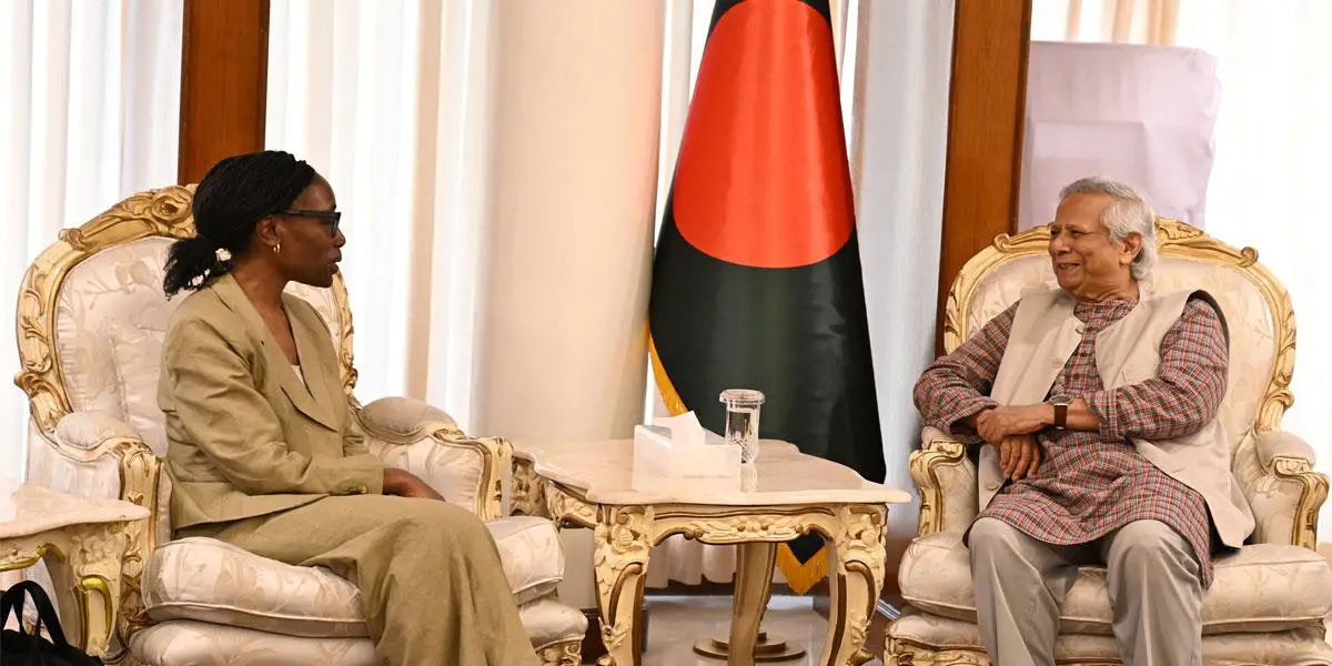 আ.লীগকে নিষিদ্ধ করার পরিকল্পনা নেই: প্রধান উপদেষ্টা