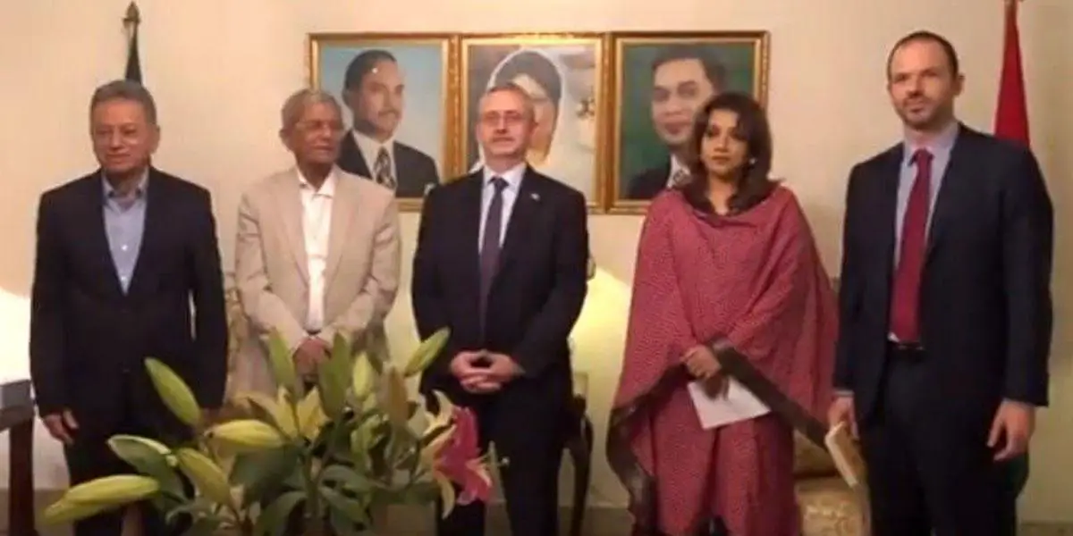 ডিসেম্বরের মধ্যে নির্বাচন হলে দেশ সঠিক পথে থাকবে: আমীর খসরু