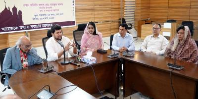 গণমাধ্যমের নিরপেক্ষ ভূমিকা প্রত্যাশা করে সরকার: তথ্য উপদেষ্টা