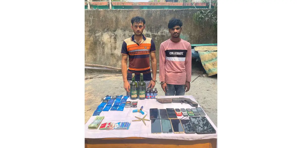 চৌদ্দগ্রামে অবৈধ অস্ত্র, গুলি ও মাদকসহ গ্রেপ্তার ২