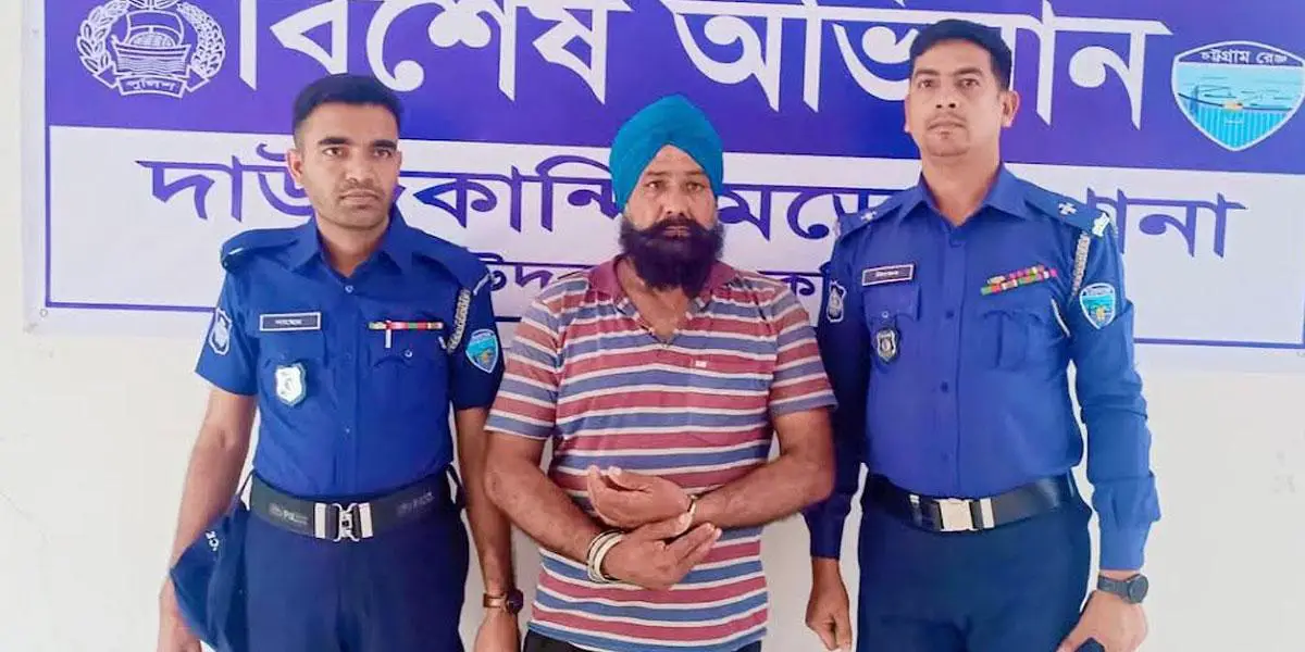 শিশুকে ধর্ষণচেষ্টার অভিযোগে ভারতীয় নাগরিককে গণধোলাই