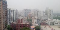 দূষিত বাতাসের শহরে ঢাকা আজ শীর্ষে