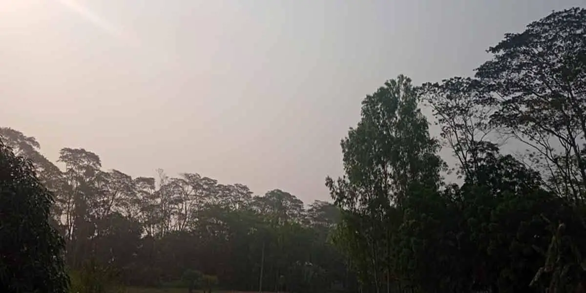 রাজশাহীতে ৩ দিন ধরে সূর্যের দেখা নেই, আজ আকাশ মেঘলা