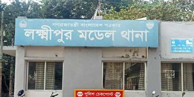 লক্ষ্মীপুরে প্রবাসীর স্ত্রীকে ধর্ষণচেষ্টায় যুবক গ্রেপ্তার