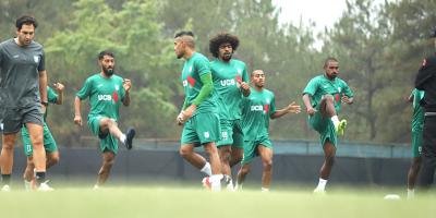 পর্যটন শহরে ফুটবল রোমাঞ্চ