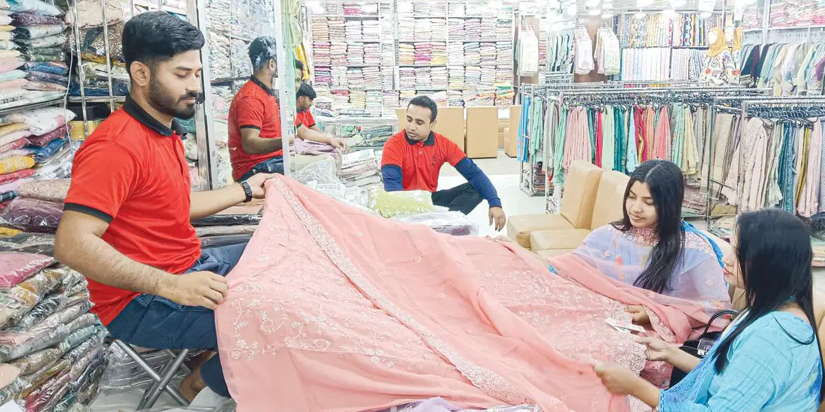 সিল্ক শিল্পে বাণিজ্যের আশা ৫০ কোটি টাকা
