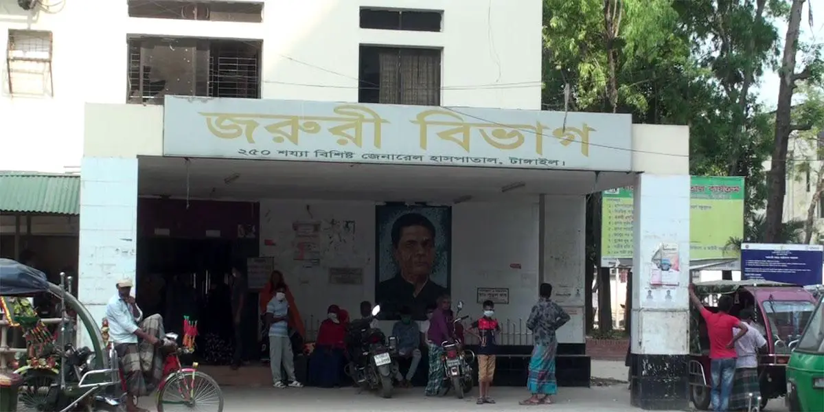 কালিহাতীতে বাসের ধাক্কায় নিহত ২