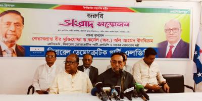 গণহত্যাকারী ও দেশদ্রোহীদের নাম সব জায়গা থেকে মুছে ফেলতে হবে: কর্নেল অলি