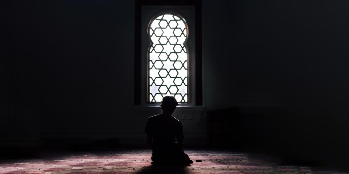 লাইলাতুল কদর চেনার যেসব আলামত বলেছেন