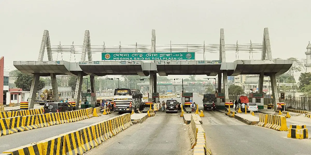 ঈদযাত্রায় ‘টোলপ্লাজা’ শঙ্কা