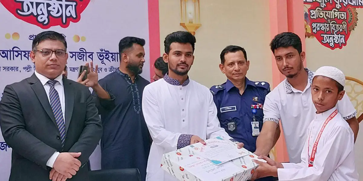 বিভিন্ন স্থানে আগের মতো চাঁদাবাজি ও সন্ত্রাস চলছে: আসিফ মাহমুদ