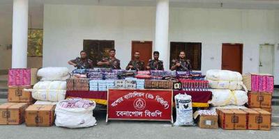 বেনাপোলে দেড় কোটি টাকার ভারতীয় চোরাই পণ্য জব্দ