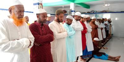 মোংলায় সৌদির সঙ্গে মিল রেখে ঈদুল ফিতর উদযাপন