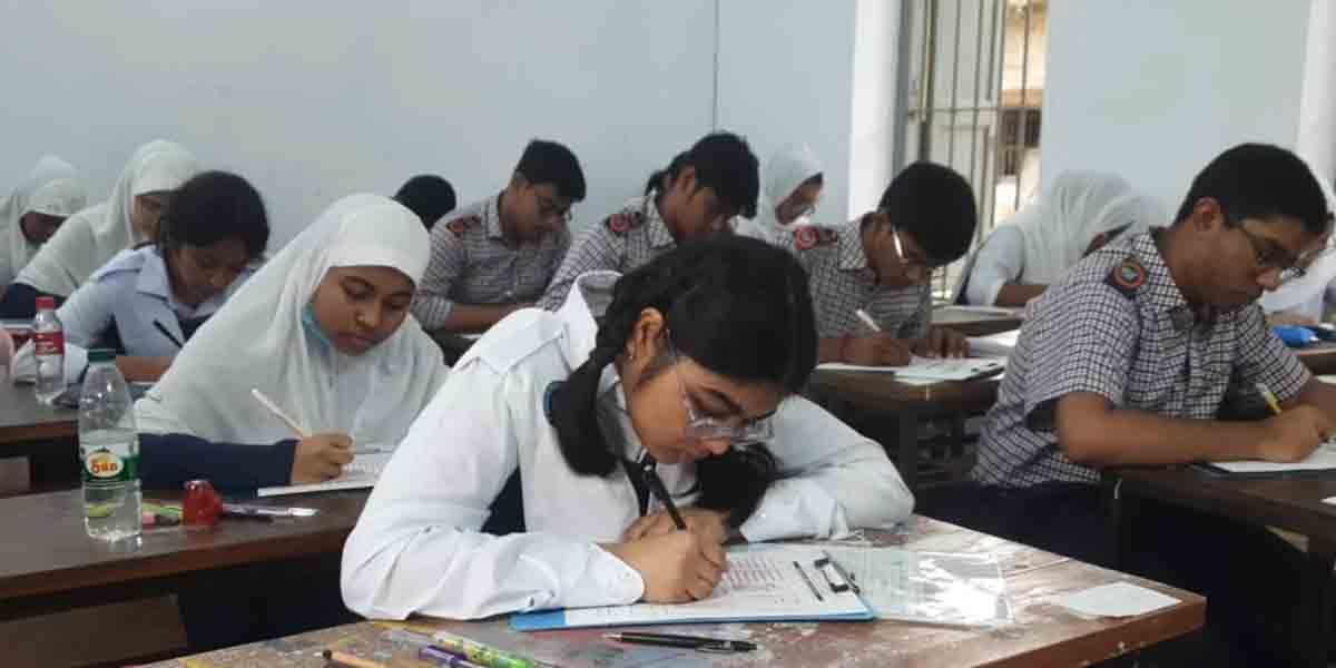 রাজশাহীতে শান্তিপূর্ণ পরিবেশে এসএসসির প্রথম পরীক্ষা অনুষ্ঠিত, অনুপস্থিত ১৬২২