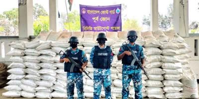 চট্টগ্রামে ২০০ বস্তা বিদেশি চাল জব্দ করল কোস্টগার্ড