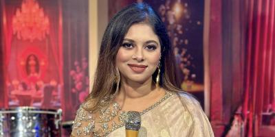 লুইপার কণ্ঠে ‘ঘুমাইলা ঘুমাইলারে বন্ধু’