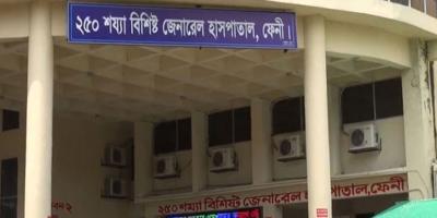 ফেনী জেনারেল হাসপাতালে ধারণক্ষমতার দ্বিগুণ রোগী ভর্তি