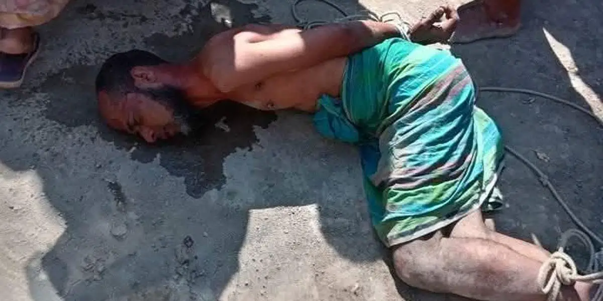 বাঁশখালীতে স্ত্রীকে হত্যার অভিযোগে স্বামীকে গণপিটুনি, হাসপাতালে মৃত্যু