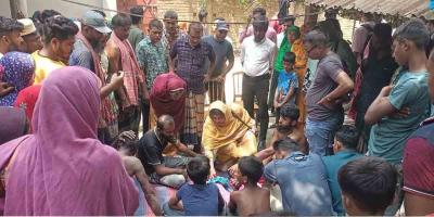 ঝিকরগাছায় পানিতে ডুবে চাচাতো ভাইবোনের মৃত্যু