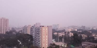 দূষিত বাতাসের শহরে ঢাকা আজ ১০ নম্বরে