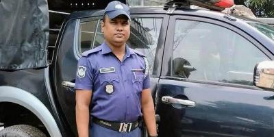 চেকপোস্ট ব্যারাক থেকে পুলিশ সদস্যের ঝুলন্ত মরদেহ উদ্ধার