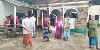 রাজবাড়ী জেলা কারাগারে ভোগান্তির শিকার দর্শনার্থীরা