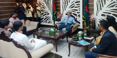 সিইসির সঙ্গে এনসিপির বৈঠক চলছে